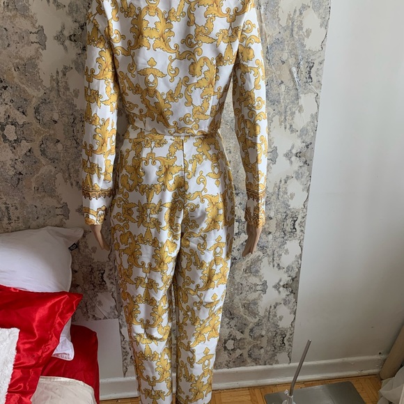 BEAUTIFUL CO-ORD DAMASK SET - Picture 6 of 8